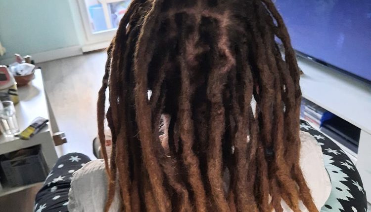 Long Dreadlock Styles For Ladies