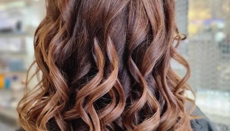 Best Haircut For Thick Curly Hair Round Face