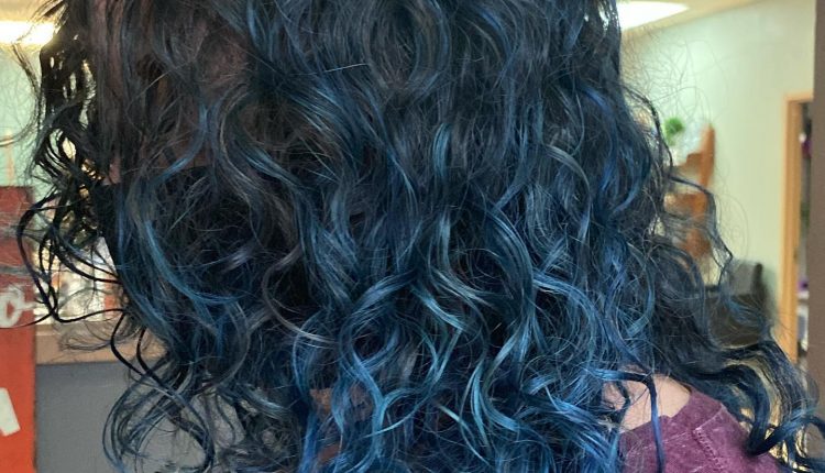 Celebrities With Blue Black Hair