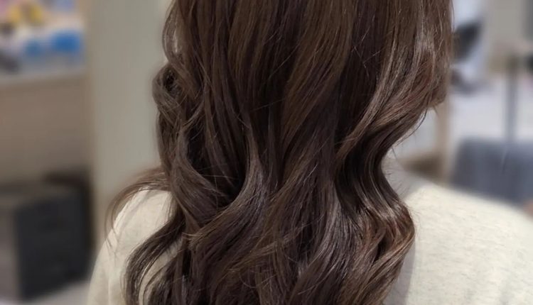 Long Layered Bob Haircut Tutorial